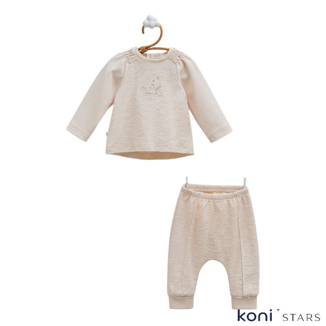 Caramell Happy spring Бежов комплект за бебе 01